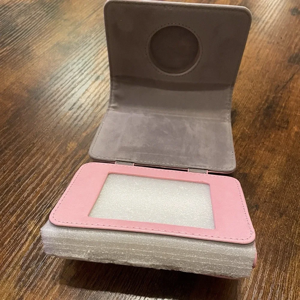 The Unbranded Brand case fujifilm